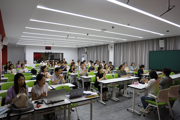 完美网页版主会场现场。完美网页版供图